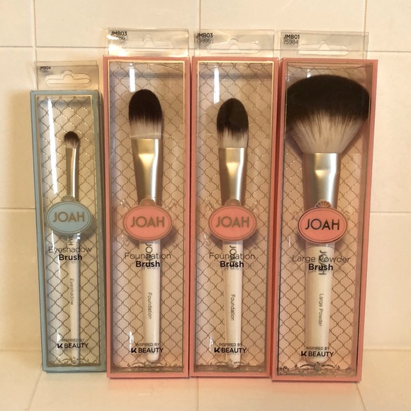 Joah Makeup Joah Make Up Brushes Set Of 4 Poshmark